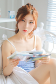 新红楼梦之乳乱春园在线观看